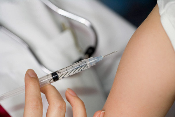 Asp Catanzaro, al via il 12 novembre campagna vaccinazione contro l'influenza