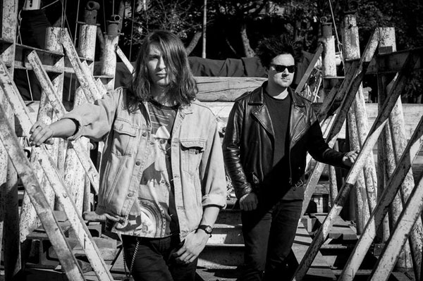Lamezia: weekend di musica con i Versailles e Bachi da Pietra all’Off