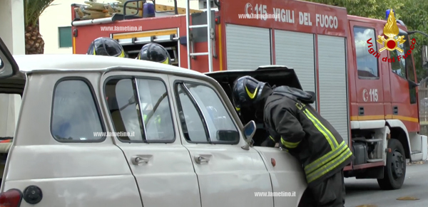 Vigili-del-fuoco-pane-bianco-sett-2013.jpg