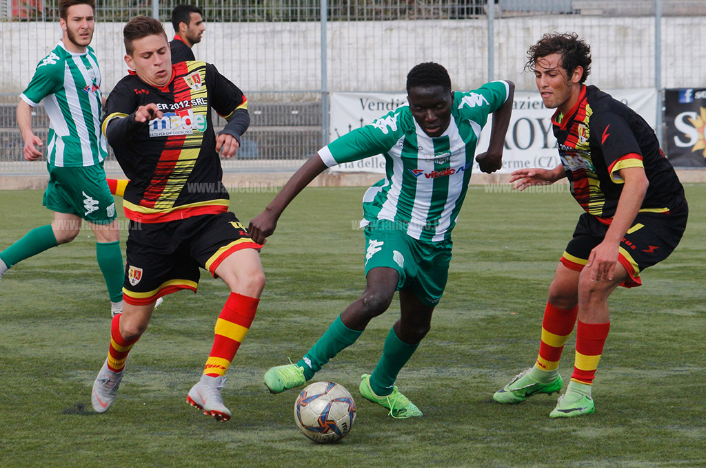 Vigor-Lamezia-Calcio-Sambiase-090419.jpg