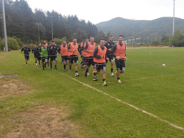 Vigor Lamezia: Vittoria in amichevole contro l'Equipe Calabria