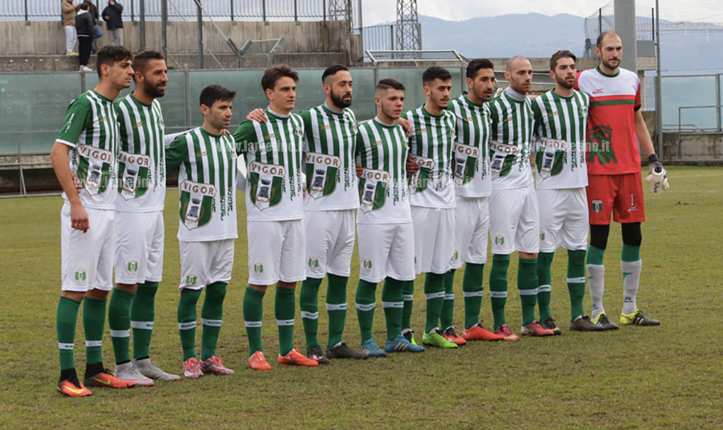 Vigor corsara a Cutro vince 2-0, resta immutato distacco dalle due battistrada