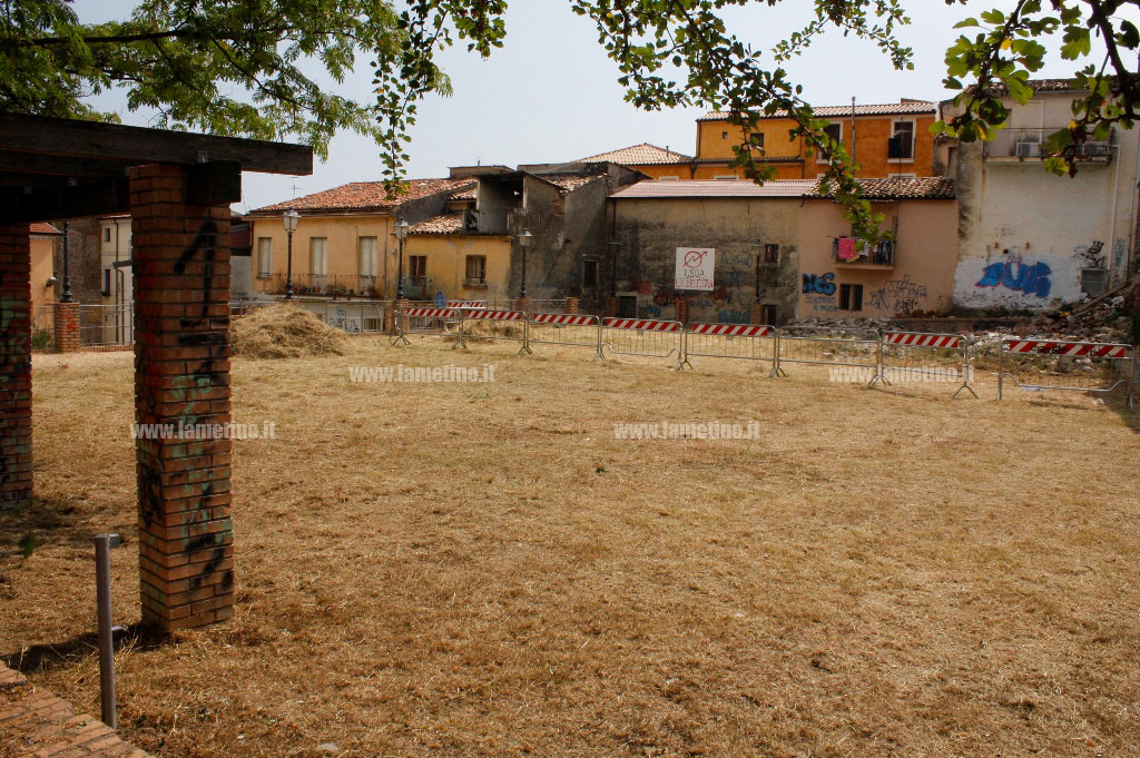 Villetta-Belvedere-pulizia-luglio2015-4.jpg