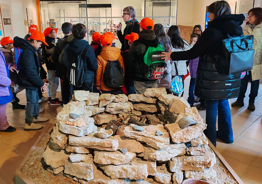Visita-museo-archeologico-lametino_c6aa4.jpg