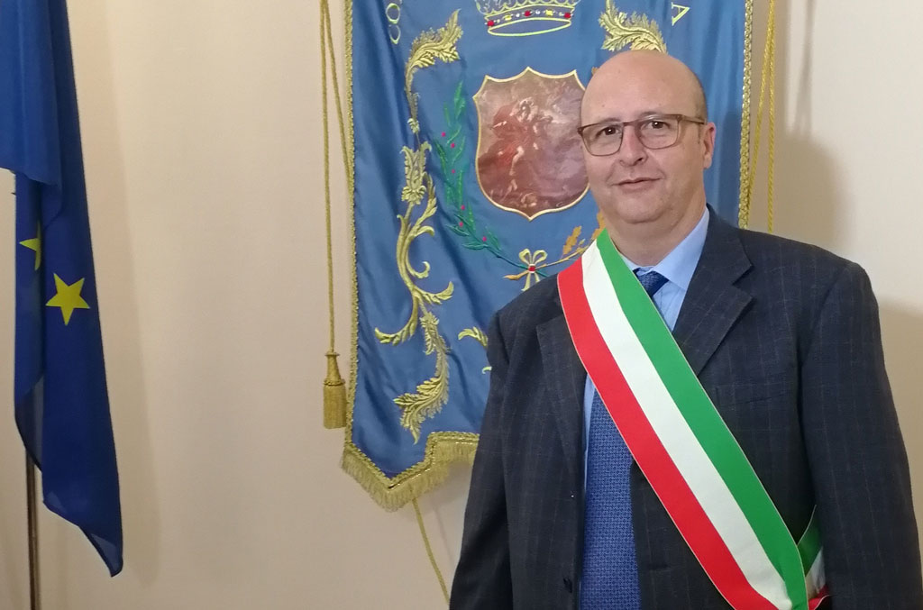 Vittorio-Zito---Sindaco-di-Roccella-Jonica_b4d9c.jpg