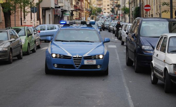 Malmenava la moglie in presenza del figlio minore, arrestato 41enne reggino