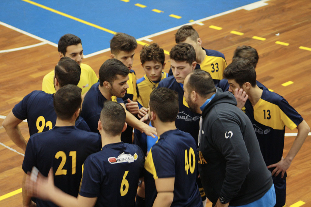 Volley, prima divisione: Raffaele Lamezia vince primo match di campionato
