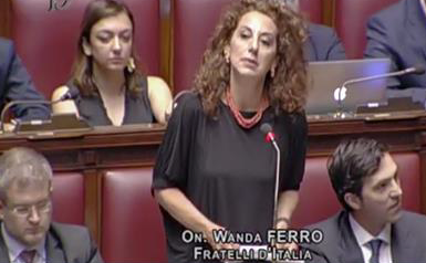 Ferro (Fdi): "Modificare circolare Gabrielli, a rischio troppi eventi e tradizioni popolari del nostro paese"