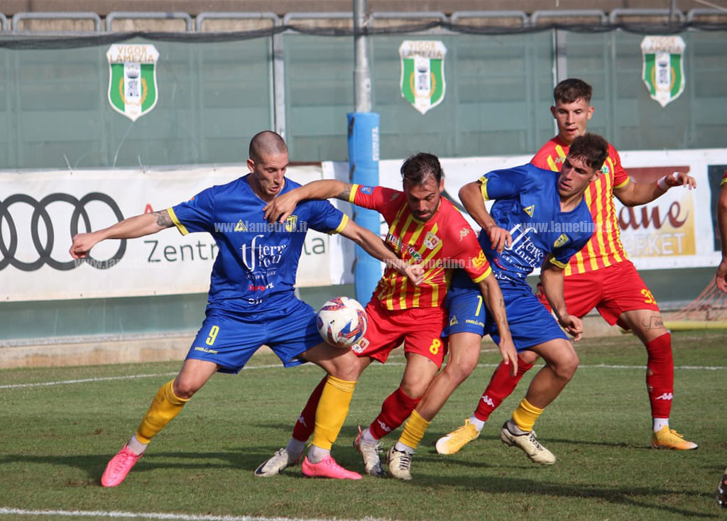 Serie D, il Sambiase non va oltre l’1-1 con il Castrumfavara