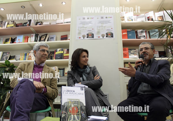 Lamezia: Presentato “La zecca e la malacarne” di Pino Tripodi