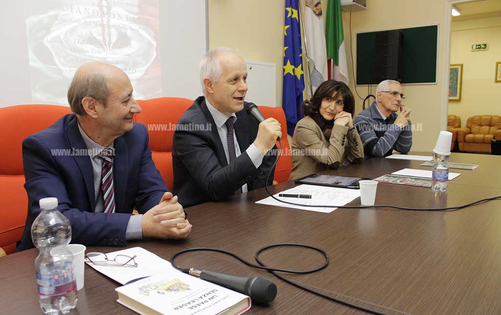 Lamezia, protagonisti e retroscena di una classe politica in crisi: direttore "Corriere della Sera" Fontana incontra studenti 