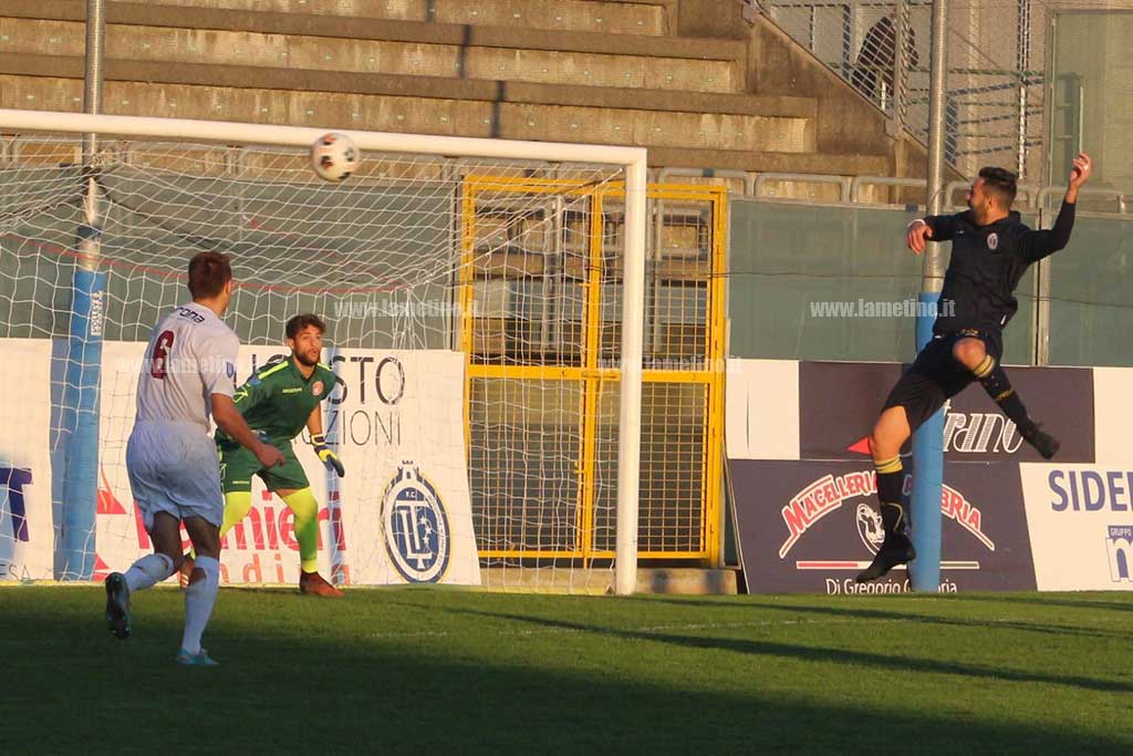 _fc-lamezia-2111214fafa6c476_7dde6.jpg