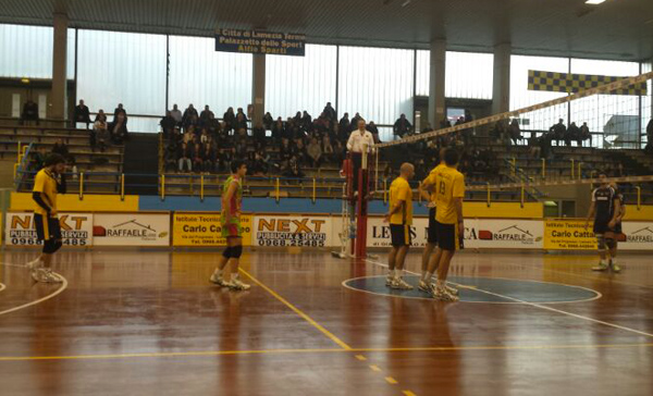 Volley: Raffaele Lamezia batte in casa l’Agira 3 set a 1