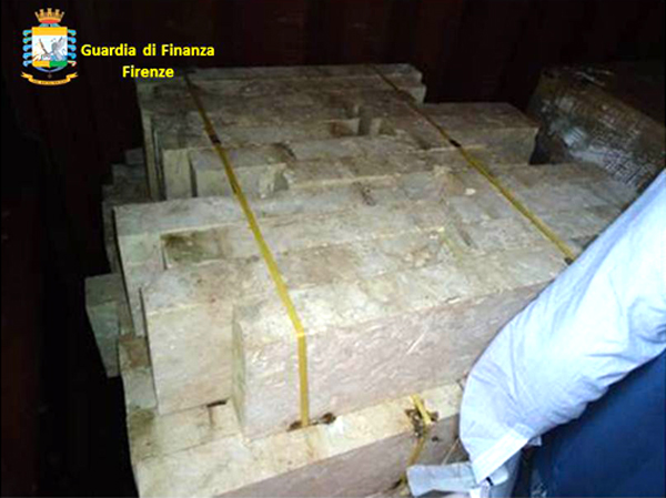 _gdf-firenze-arresti-calabria-droga-operazione-febb-2015-5.jpg
