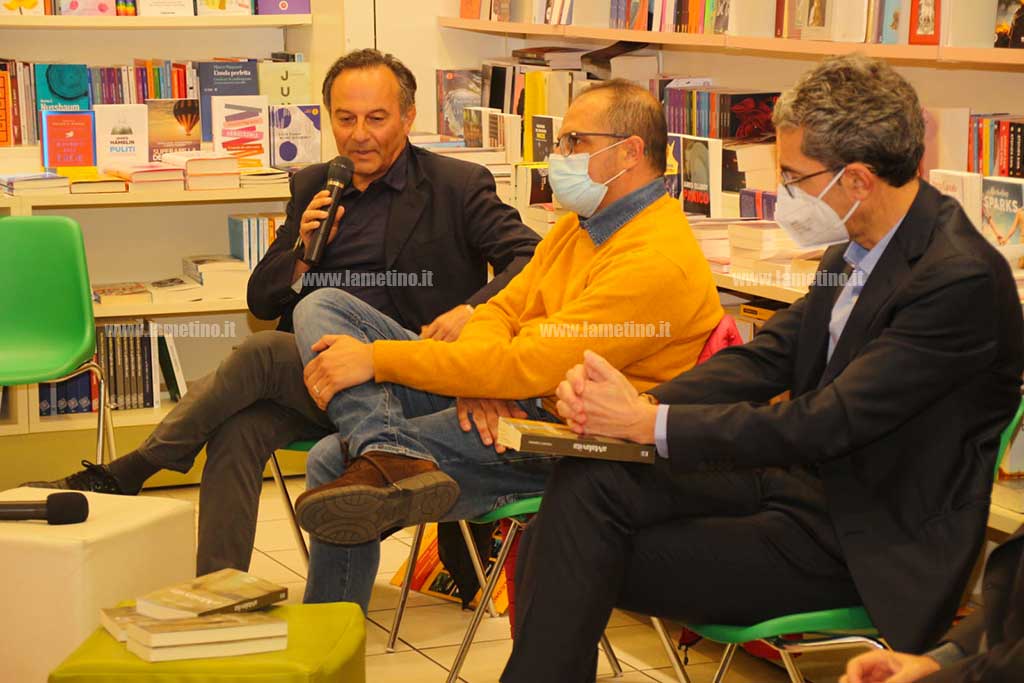 Lamezia, presentato nuovo libro di Antonio Cannone "AMalavita": romanzo di formazione e di denuncia civile
