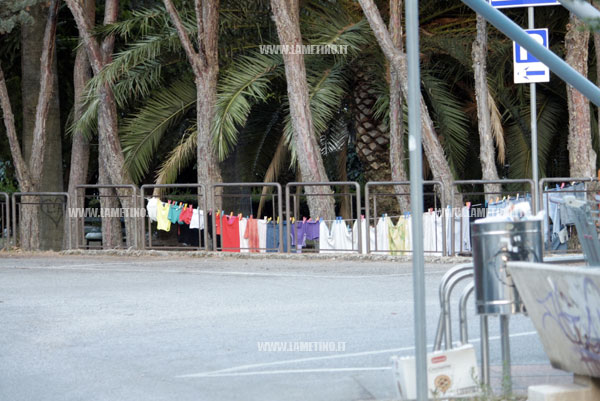Lamezia: Ancora accampamenti nell’area verde in via Bernadette