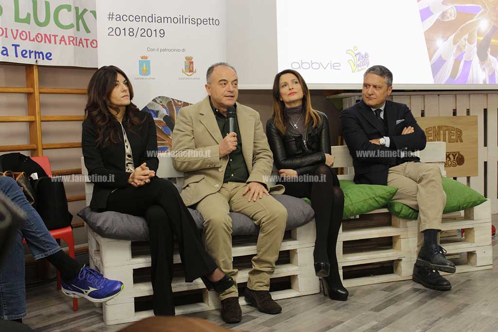 Incontro #accendiamoilrispetto a Lamezia, Gratteri: “I nostri figli non diventino figli della rete” - VIDEO