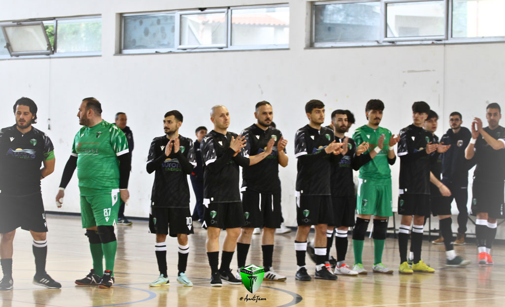 Calcio a 5, Icierre Lamezia vince a Rovito 2-0 e allunga sulle inseguitrici