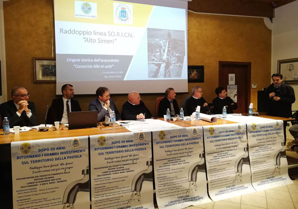 Acqua, Oliverio: “Pagare tutti, per pagare meno”