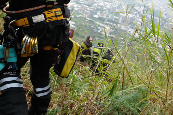 Calabria: Vigile del fuoco ferito durante addestramento nel cosentino