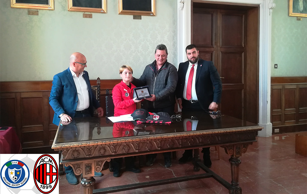 OrlandoPio Guerra dell'Adelaide Lamezia Milan Academy premiato "Ragazzo Prodigio 2019" 