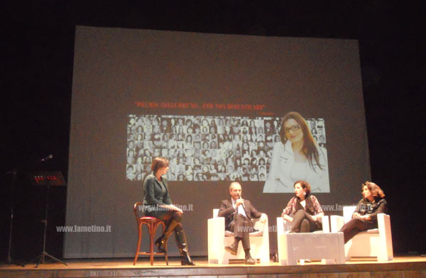 Lamezia: premio Adele Bruno consegnato a Matilde D’Errico di “Amore Criminale”