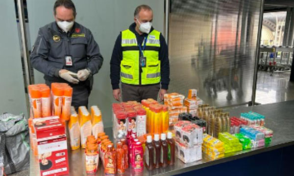 Lamezia, sequestrati cosmetici non conformi all'aeroporto 