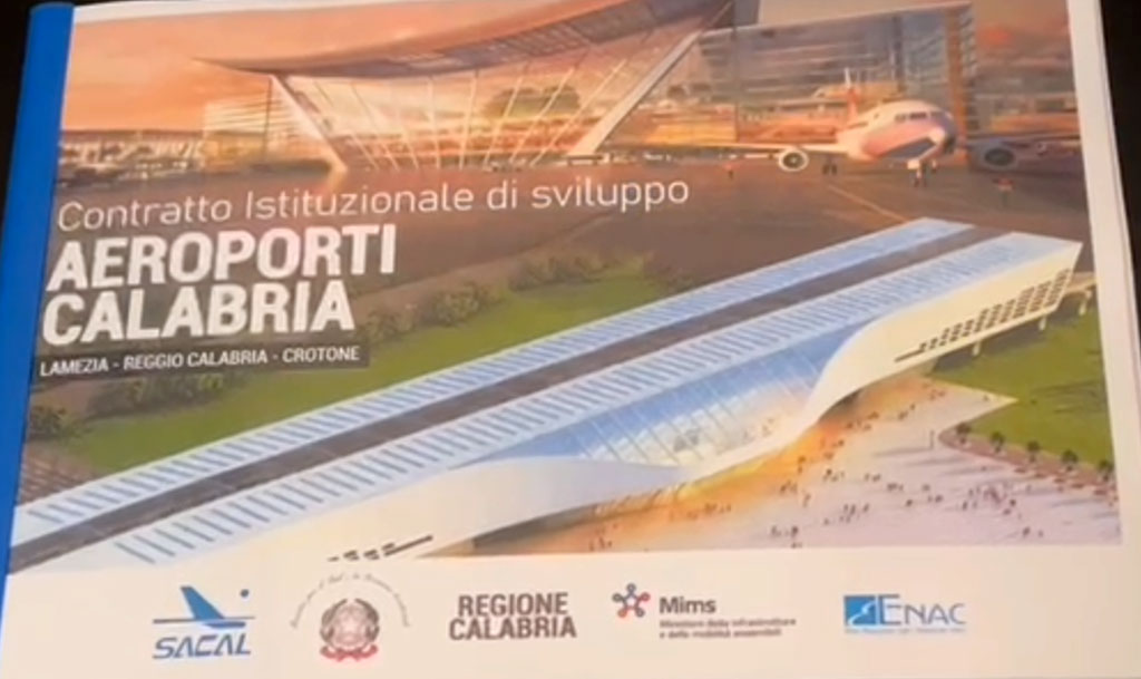 aeroporto-calabria-2022-10-03-alle-16.56.08_74232.jpg