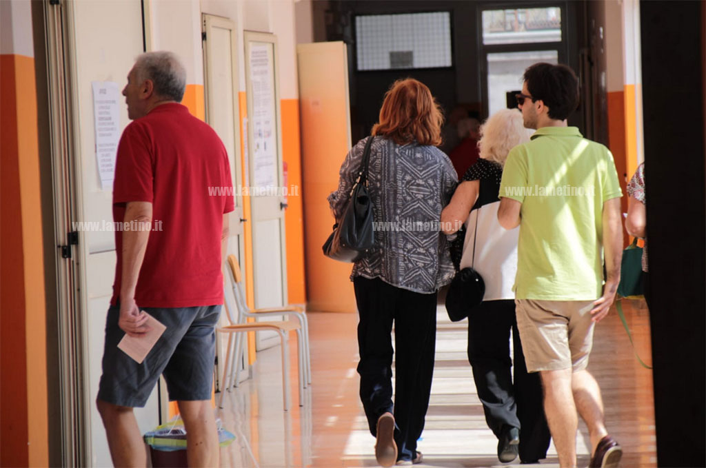 affluenza_477ec.jpg