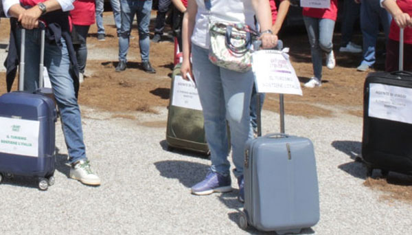Turismo in Calabria: tour operator e agenzie viaggio, nuovo bando da due milioni 
