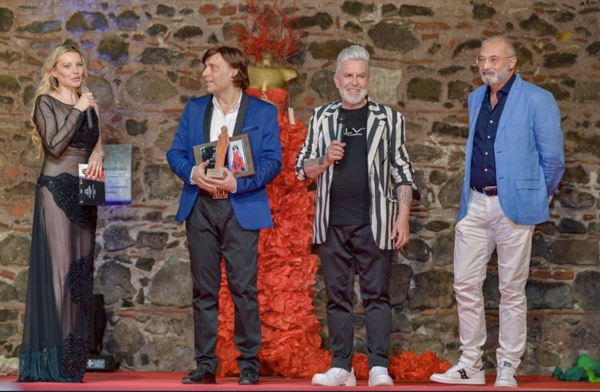 Lo stilista lametino Anton Giulio Grande alla sedicesima edizione Alta Moda al Castello
