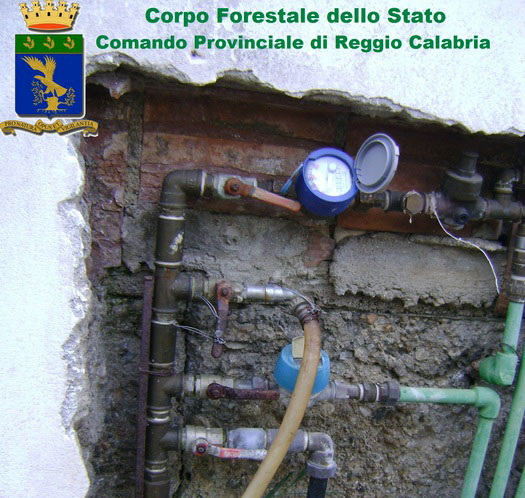 Allaccio abusivo a rete idrica, tre denunce a Reggio Calabria