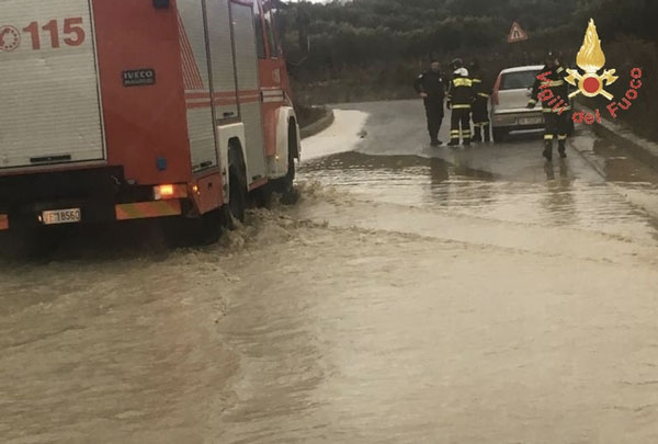 Uragano Mediterraneo, pioggia e vento su Calabria: disagi in alcune zone