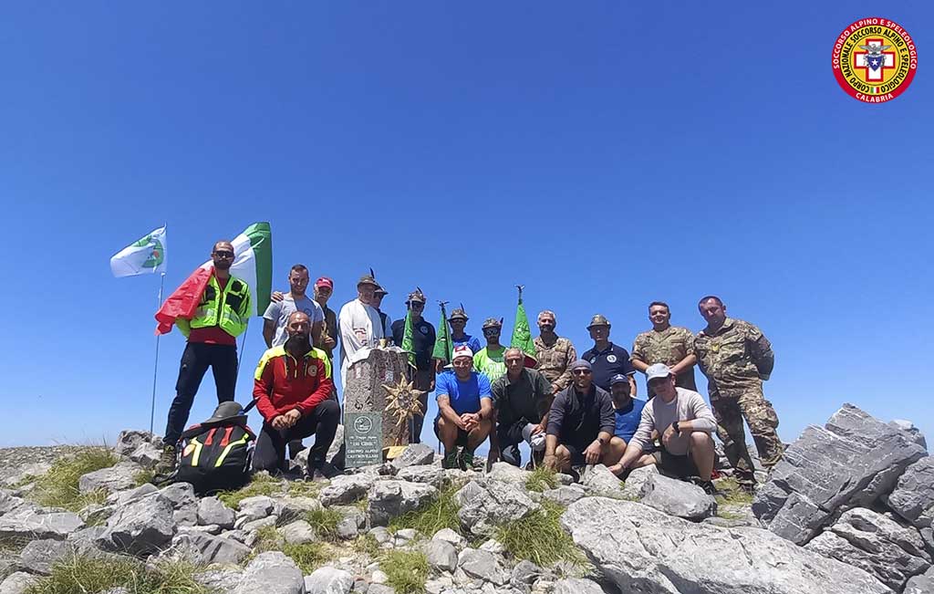 alpini-sul-monte-pollino4_bd360.jpg