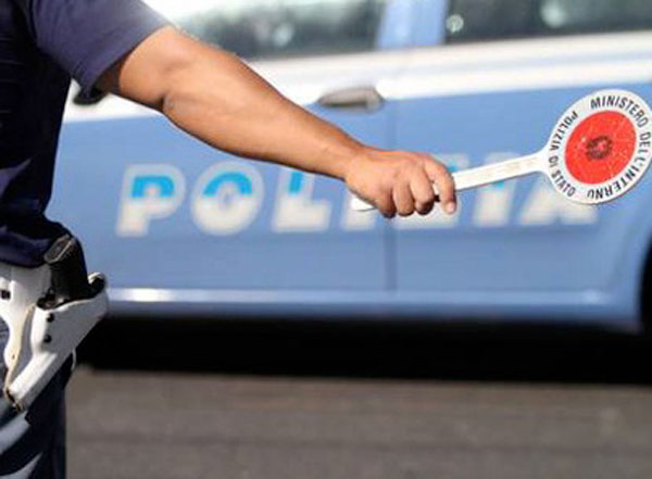 Controlli polizia nel catanzarese, una denuncia e sanzioni per guida in stato di ebbrezza