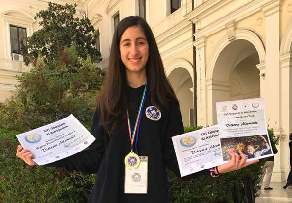 Studentessa calabrese vince finale nazionale di Astronomia