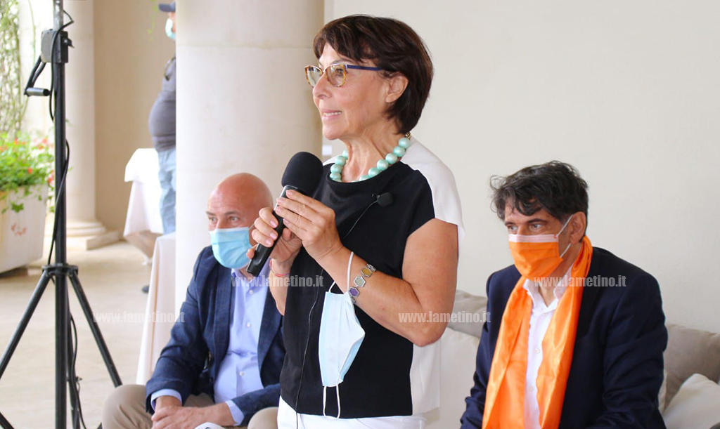 Verso le Regionali, Amalia Bruni presenta l'alleato Carlo Tansi: "Insieme per cambiare la Calabria con competenza"
