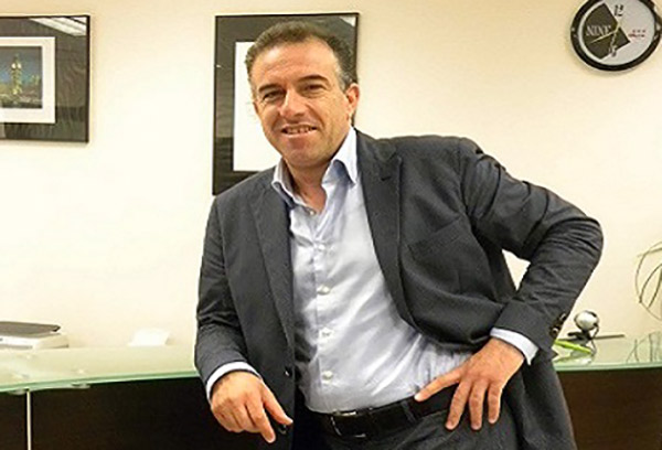 Sindaco di Amato rinuncia allo stipendio: "Lo destino ai servizi sociali"