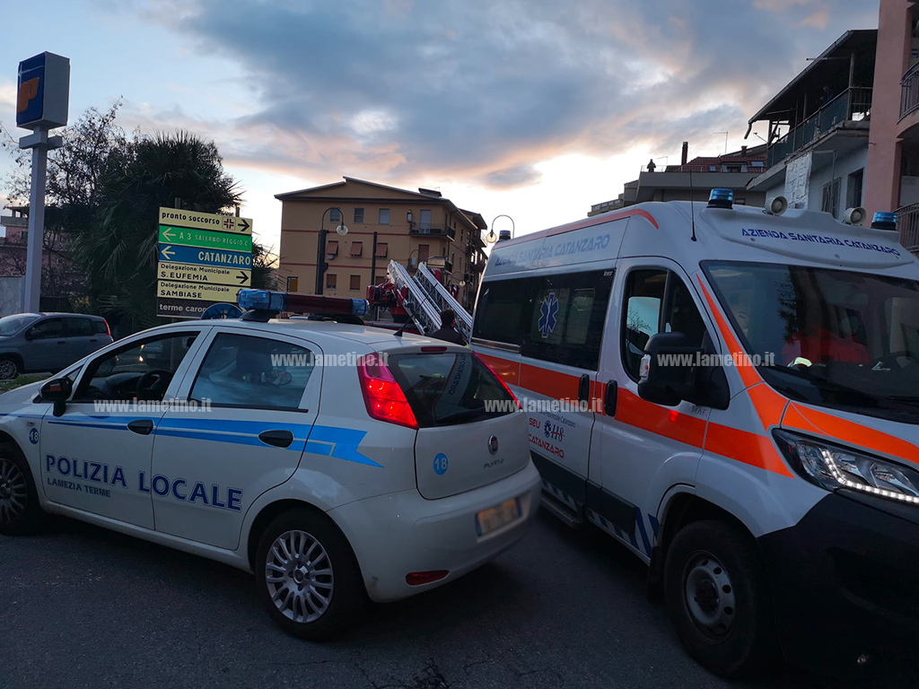 ambulanza-e-polizia-locale_6c9d4.jpg
