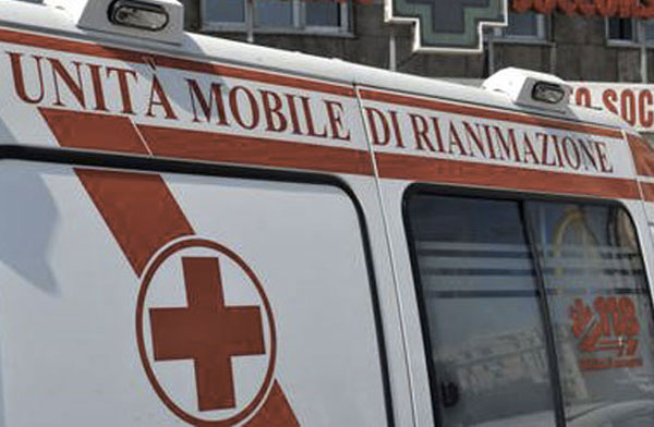 Incidente sulla statale 106 a Simeri Crichi, muore 91enne 