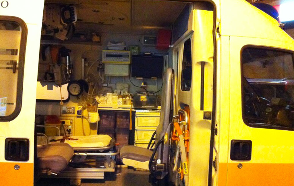 ambulanzad06_bd88f_ef272.jpg