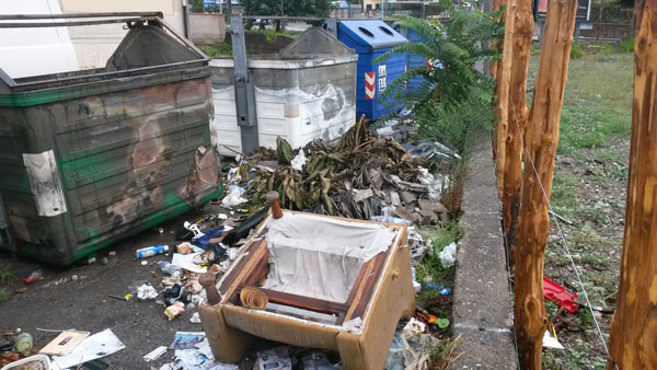 Lamezia: "Quartiere Capizzaglie" denuncia lentezza smaltimento amianto abbandonato