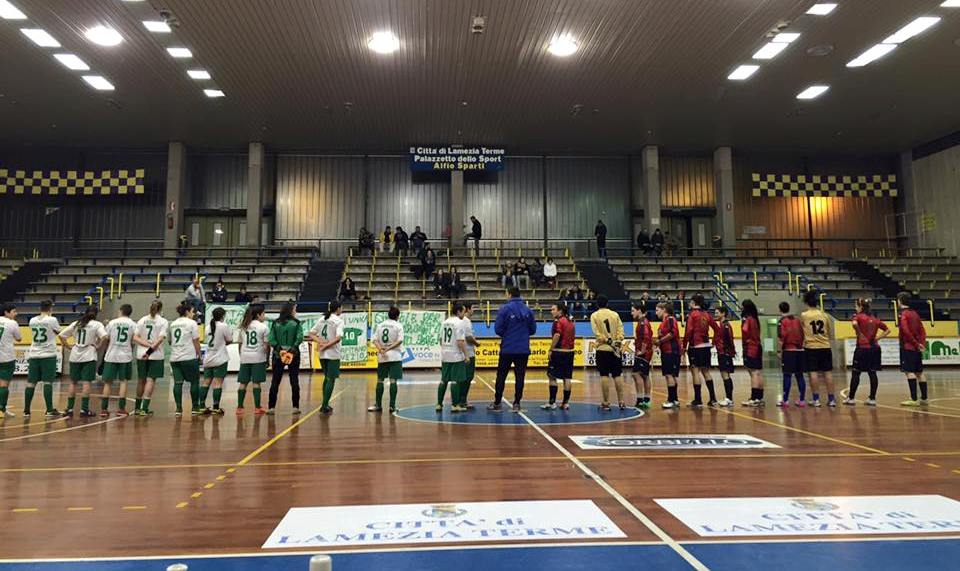 Calcio a 5 femminile: poker per la Royal team contro il Cus Cosenza