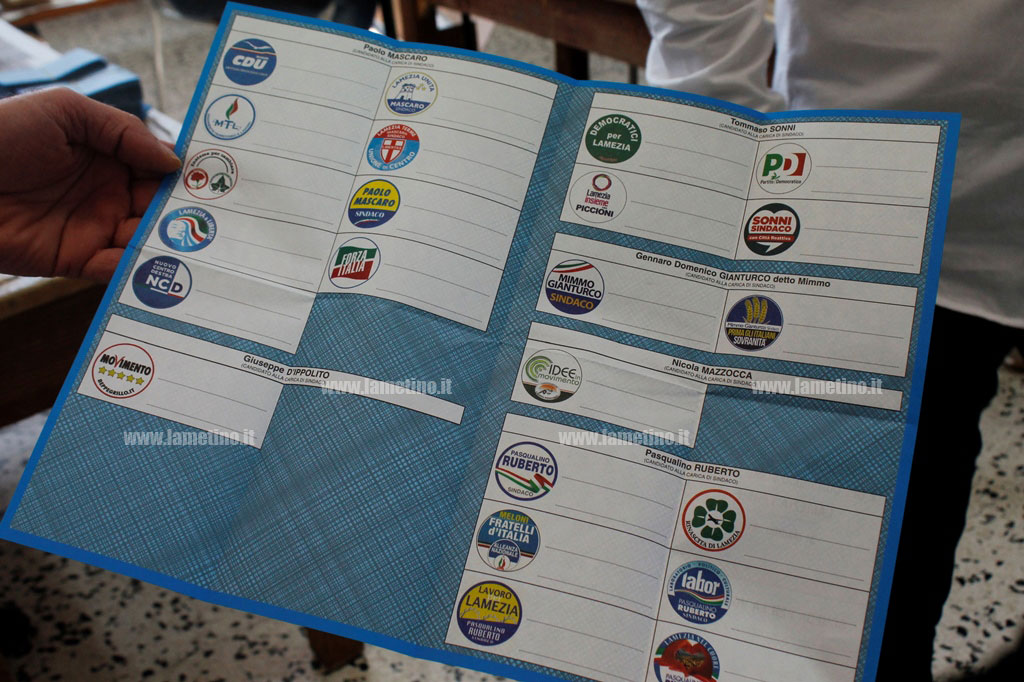 Lamezia: inizia allestimento seggi, ritardi per assenza presidenti