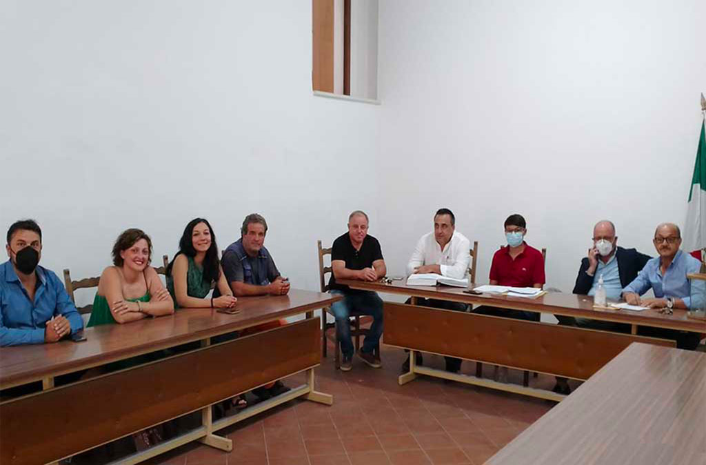 amministrazione-comunale-platania_1de20.jpg