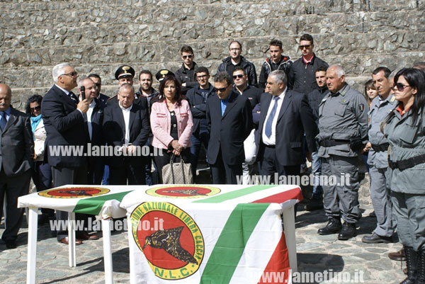 Lamezia: Consegna divise Anlc al parco Mitoio