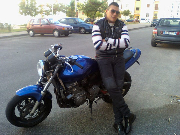 Giovane ucciso a Cosenza, due indagati per omicidio 