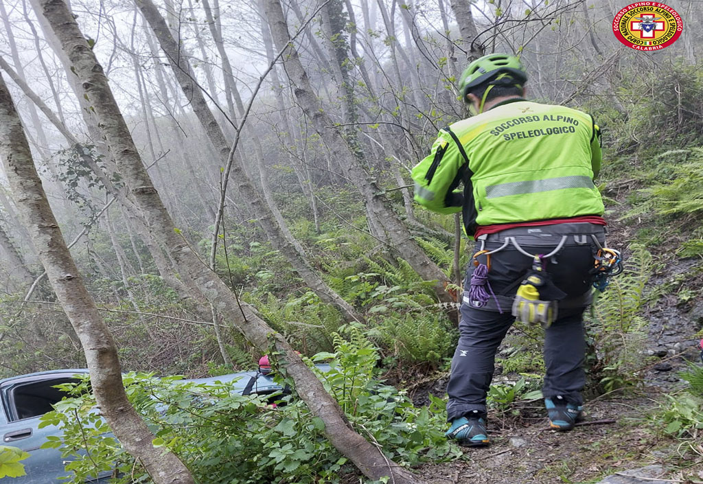 Trovato morto in canalone 75enne scomparso ad Aiello Calabro