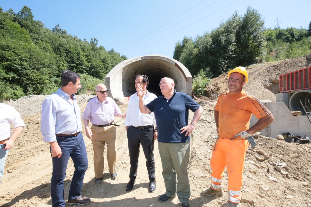 apertura_strada_di_collegamento_due_mari_e_medio_savuto__-_15.jpg
