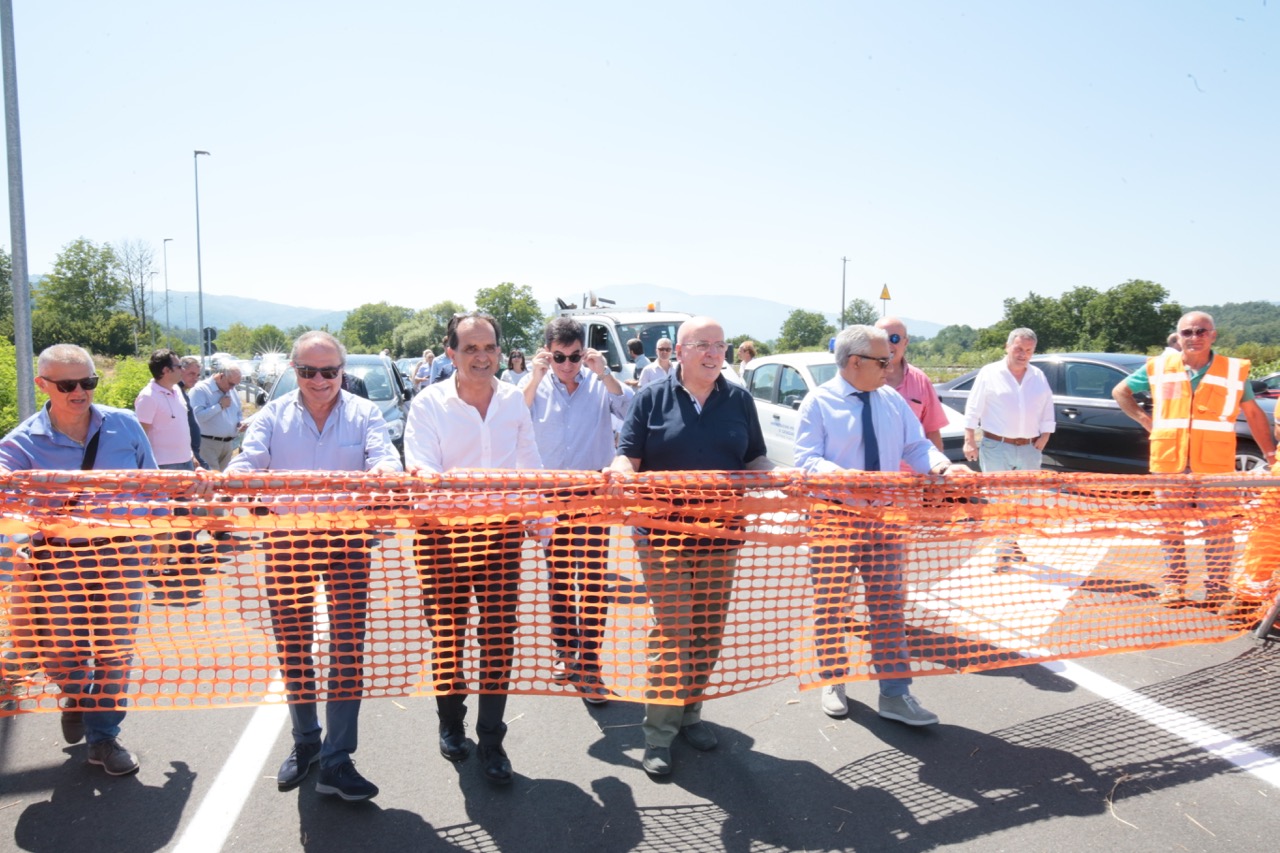 apertura_strada_di_collegamento_due_mari_e_medio_savuto__-_5.jpg